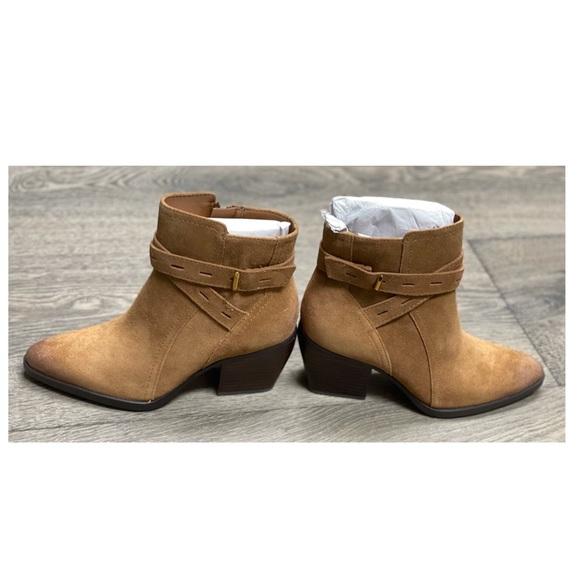 Naturalizer Fenya - Ankle Suede Bootie NWB! - Picture 8 of 14